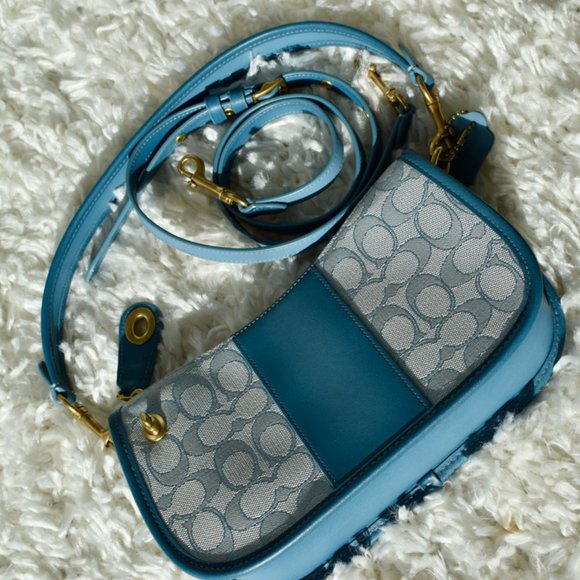 Authentic Coach Blue Jacquard Bag - Picture 4 of 4